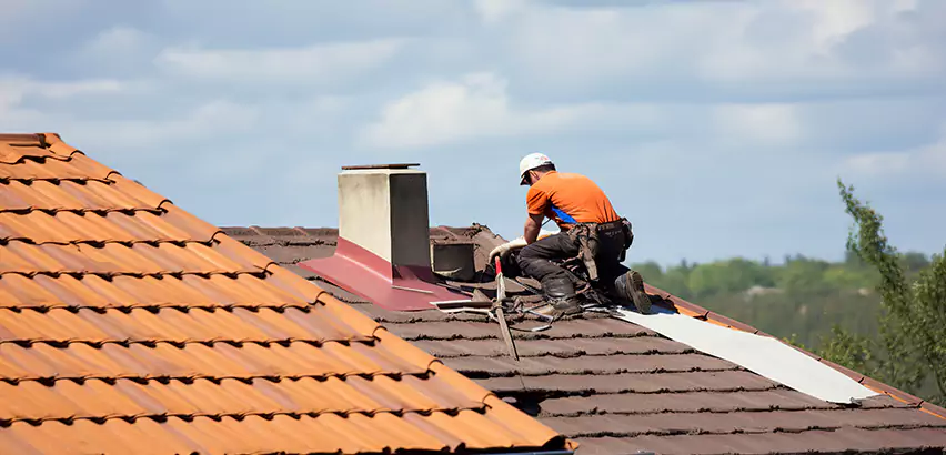 Cedar Roof Maintenance in Edgewood