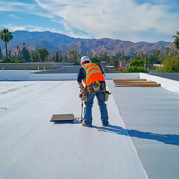 Why Edgewood Property Owners Trust Edgewood Roofing Pro for Flat Roofing?