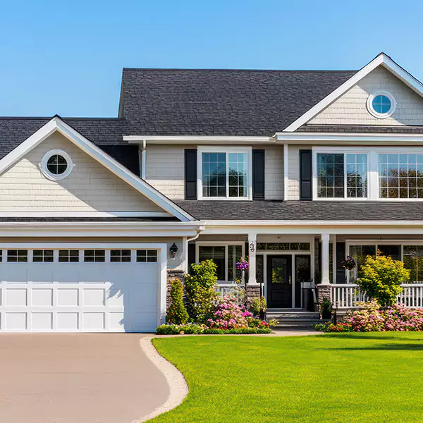 Why Edgewood Homeowners Choose Edgewood Roofing Pro for Roofing and Siding?