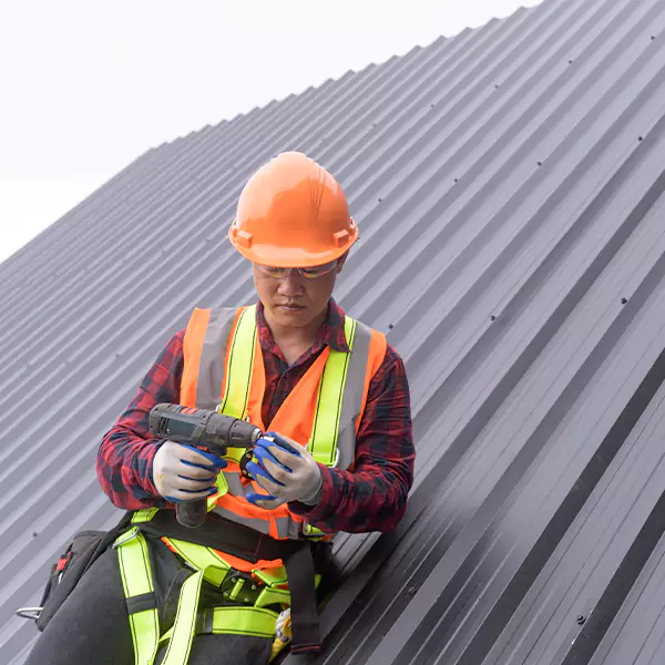 Why Property Owners in Edgewood Choose Edgewood Roofing Pro for Tin Roofing Installation Service?